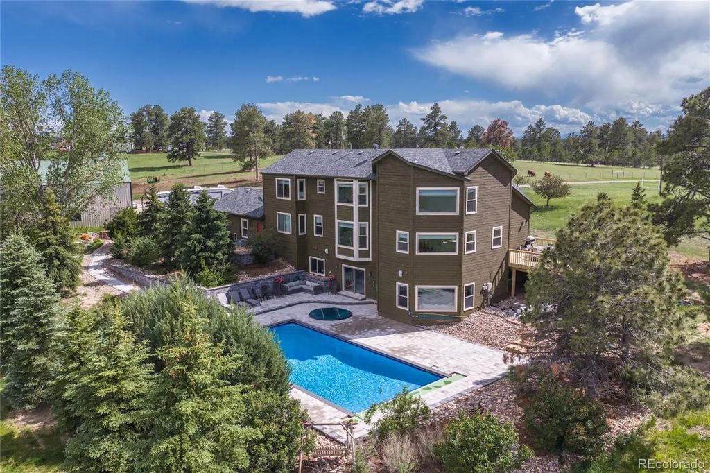 40370 County Road 21, Elizabeth