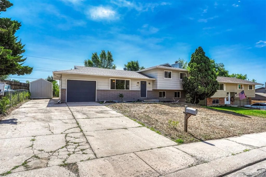 2011 Montezuma Drive, Colorado Springs