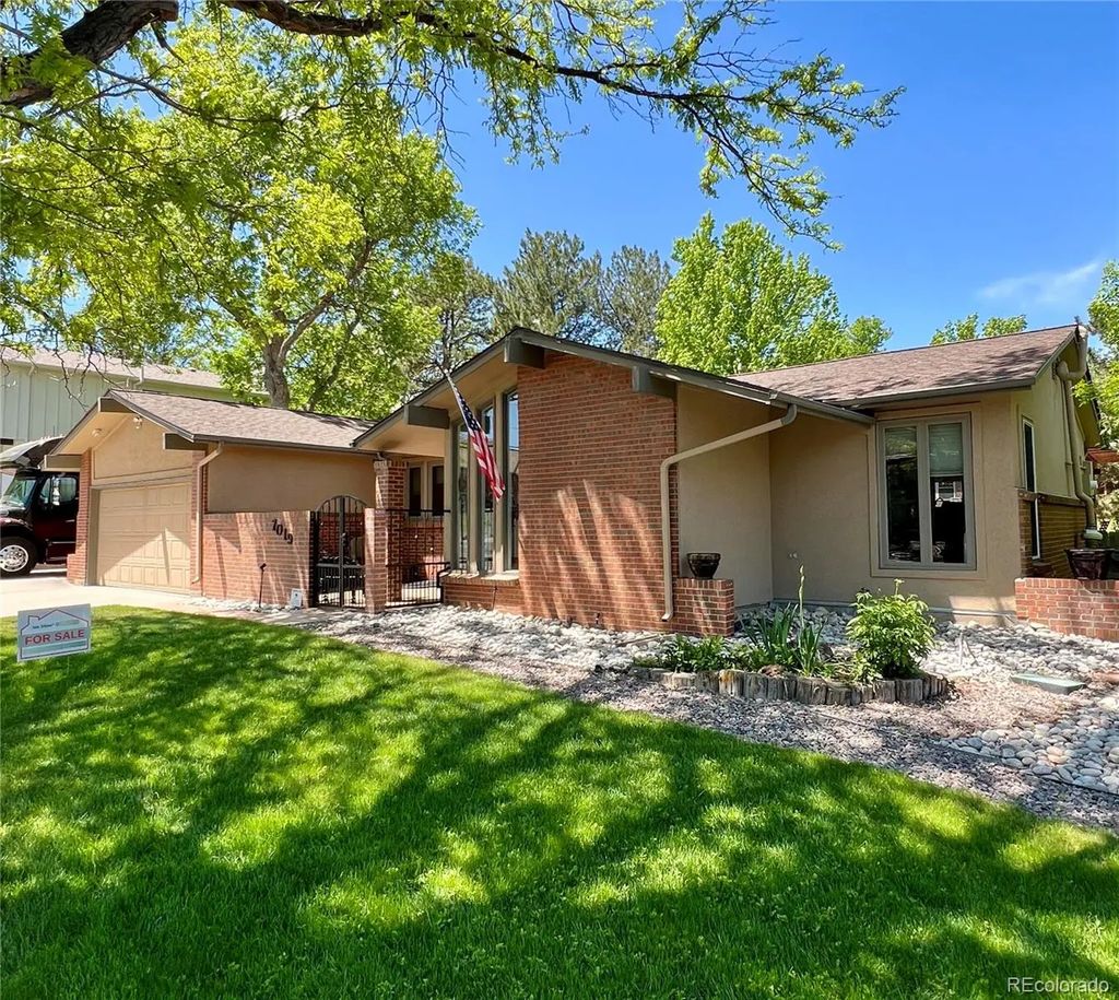 7019 S Windermere Street, Littleton
