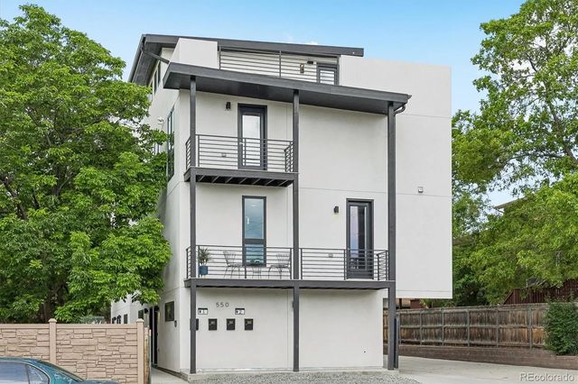 550 S Forest Street 102, Denver