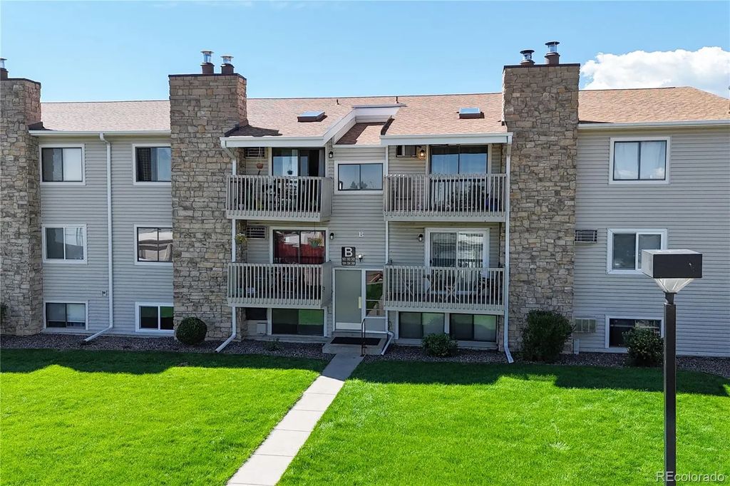 381 S Ames Street B105, Lakewood
