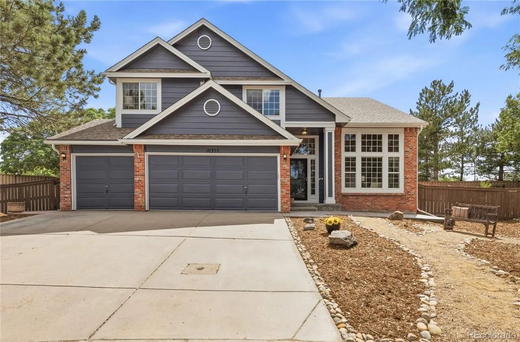 10355 Sparrow Hawk Court, Highlands Ranch
