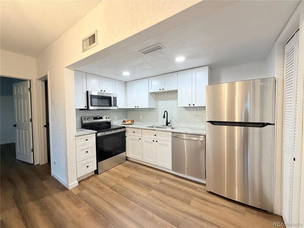 9995 E Harvard Avenue 274, Denver