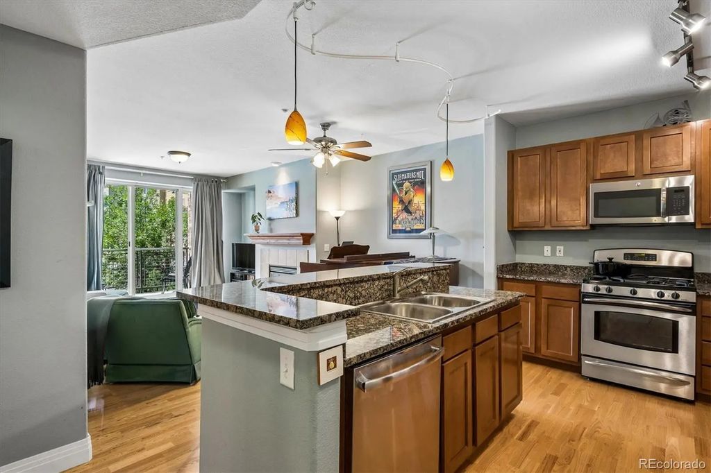 9079 E Panorama Circle 102, Englewood