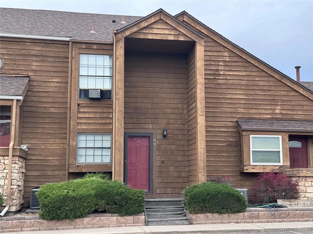 2569 Devonshire Court 69, Denver