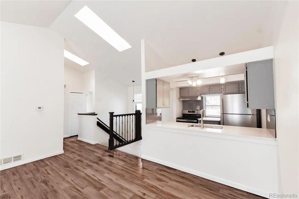 4223 S Richfield Way, Aurora