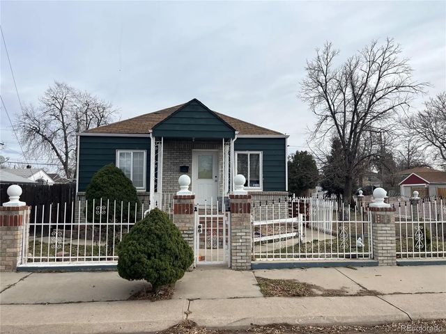 4950 Steele Street, Denver