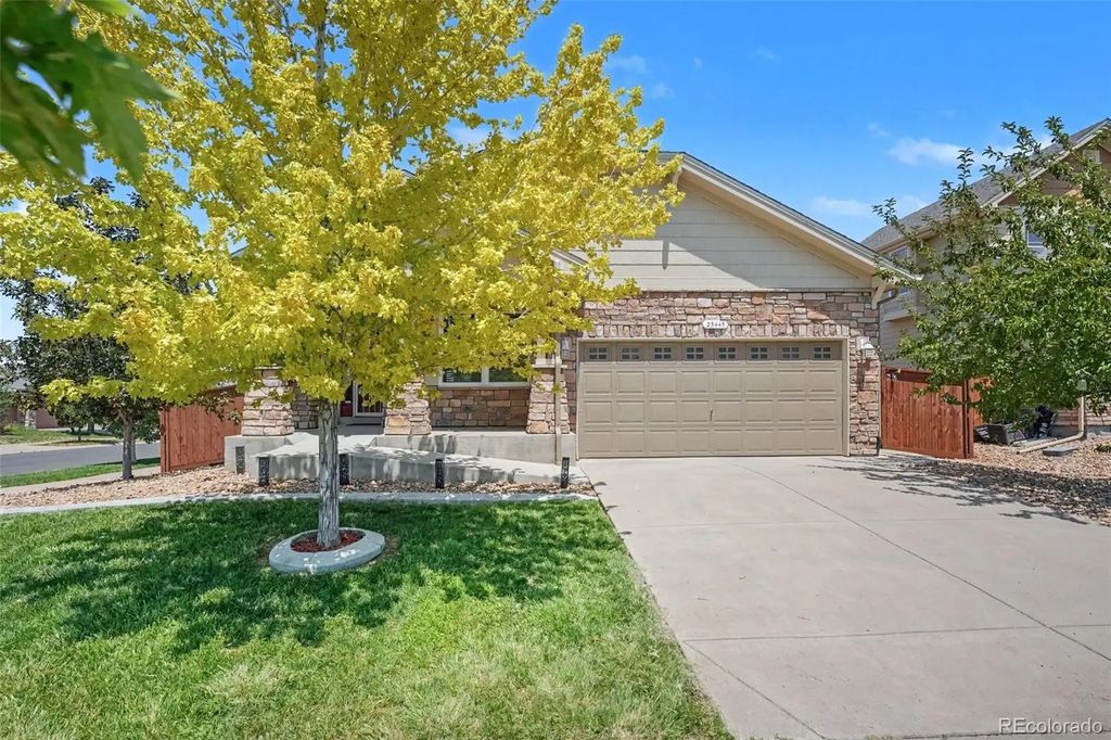25445 E 4th Place, Aurora