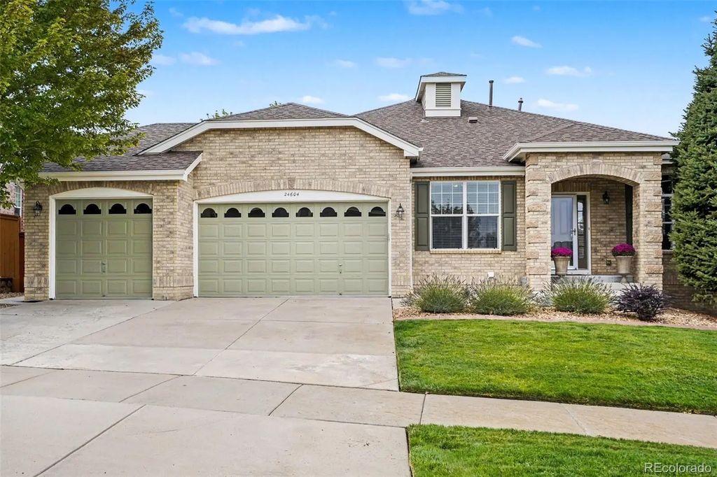 24604 E Crestline Place, Aurora