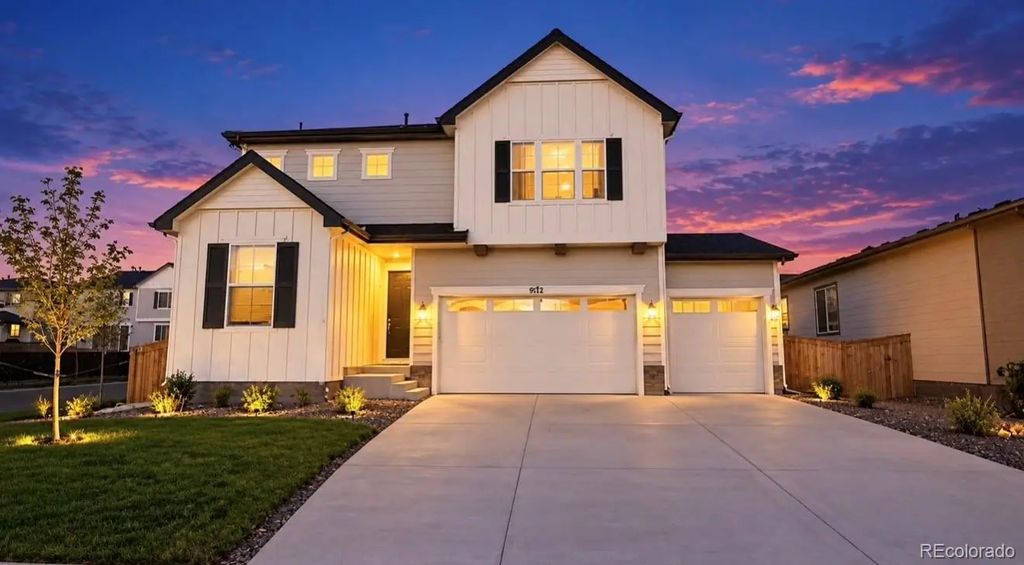 9142 Telluride Court, Commerce City