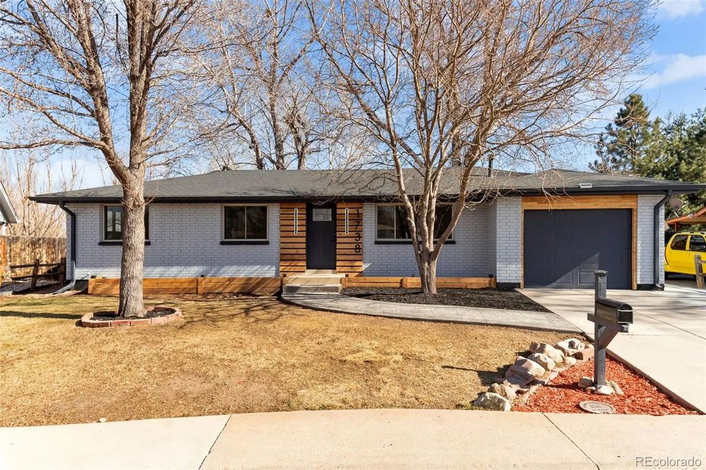1738 S Newland Street, Lakewood