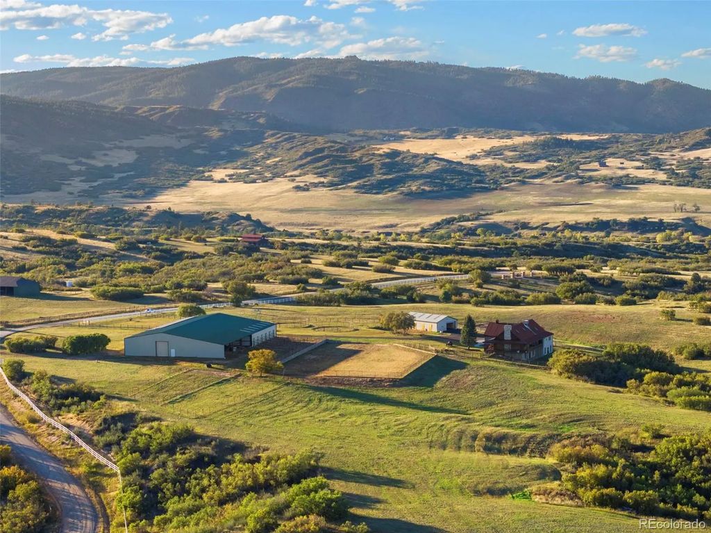 5351 Tall Horse Trail, Sedalia