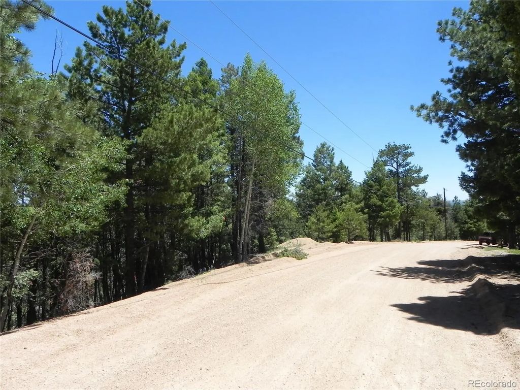 13910 Boulder Lane, Larkspur