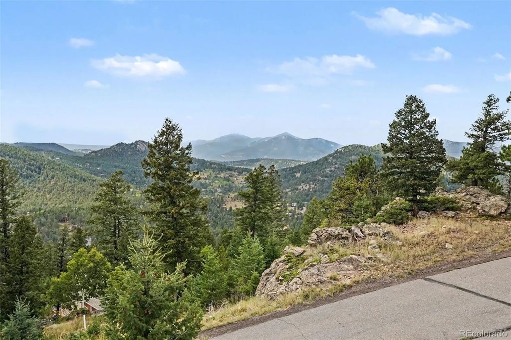 6901 Lynx Lair Road, Evergreen