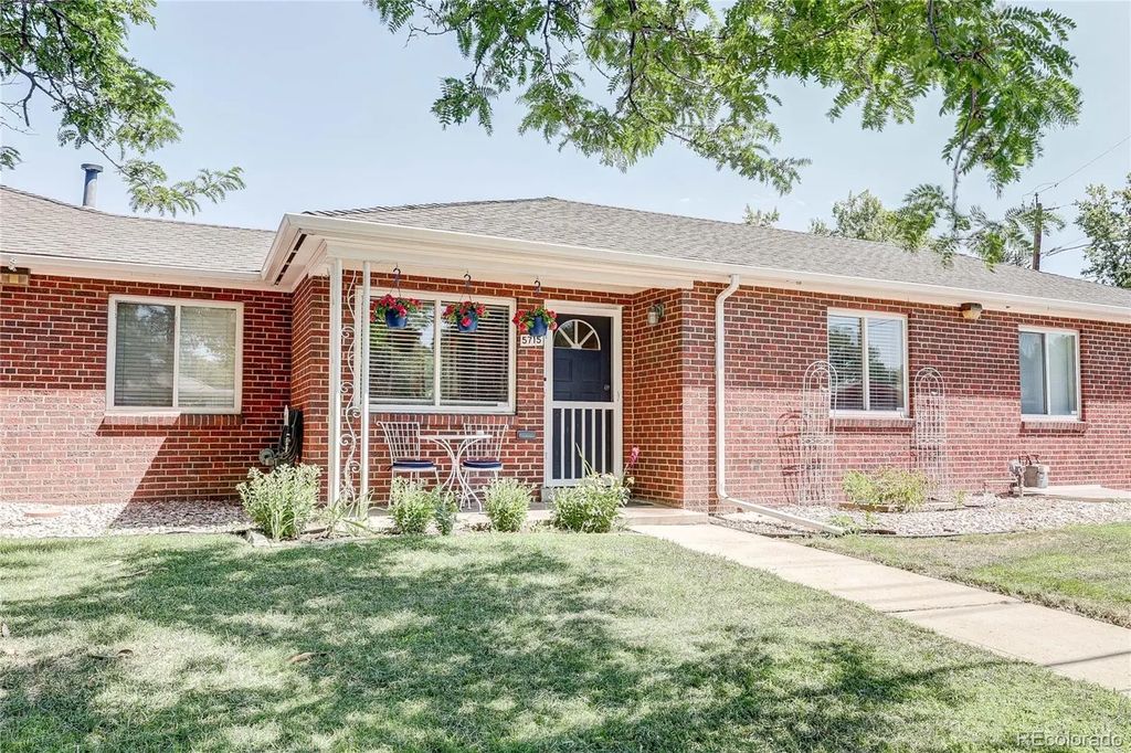 5715 E 13th Avenue, Denver