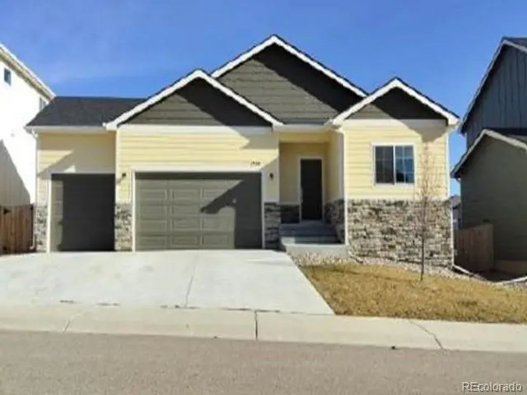 1756 Avery Plaza Street, Severance