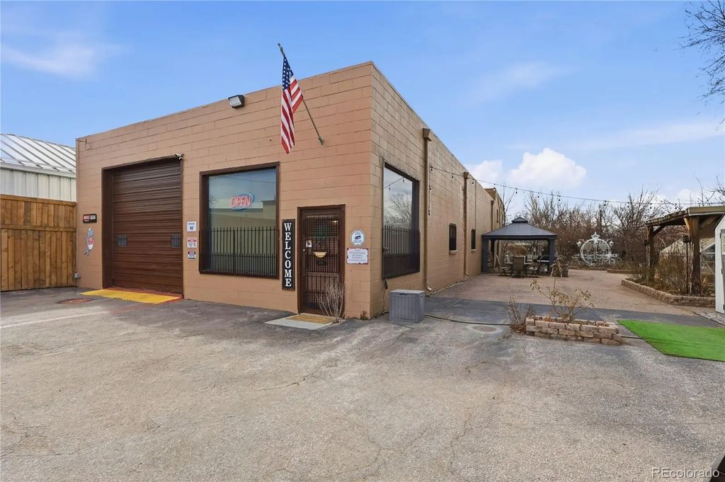 4615 S Santa Fe Drive, Englewood