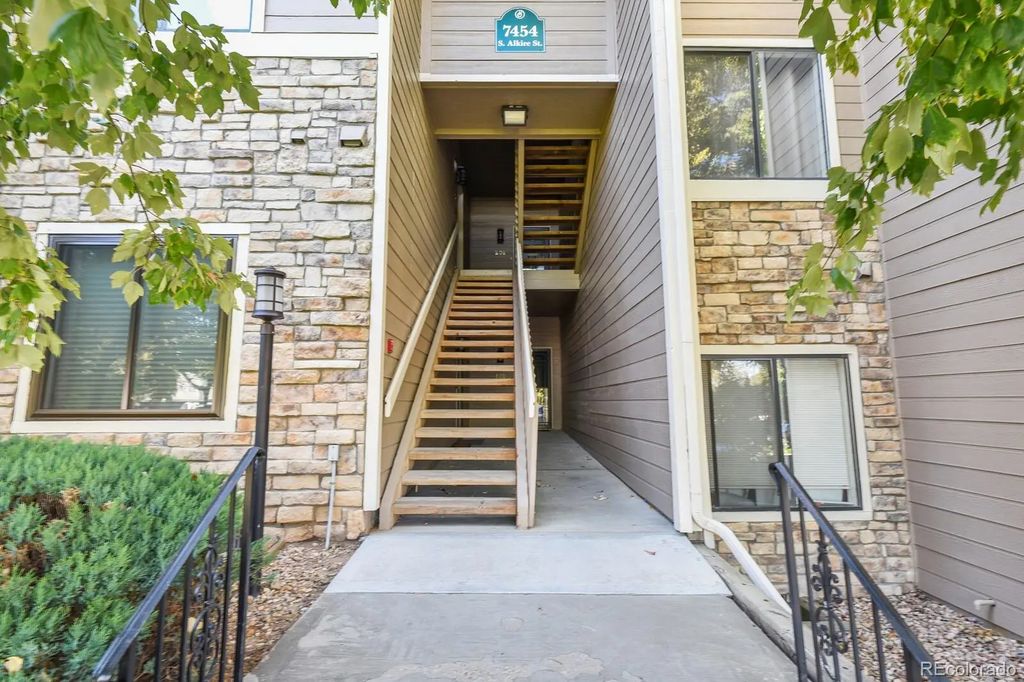 7454 S Alkire Street 301, Littleton