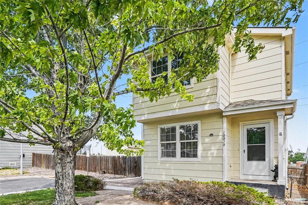 10010 Hudson Street, Thornton