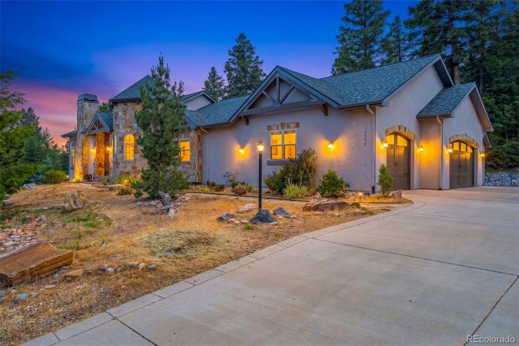 5596 Osage Way, Larkspur