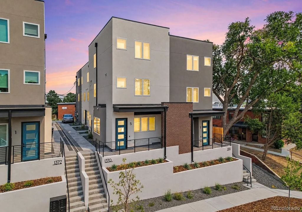 1370 Lowell Boulevard 3, Denver