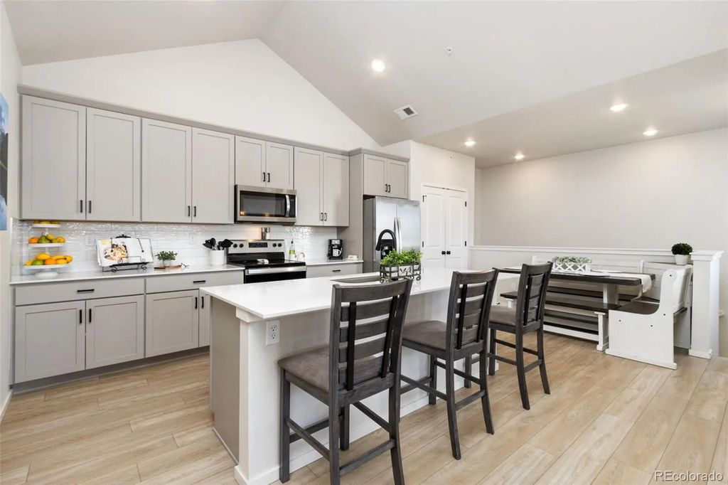 1805 Bounty Drive 3, Windsor