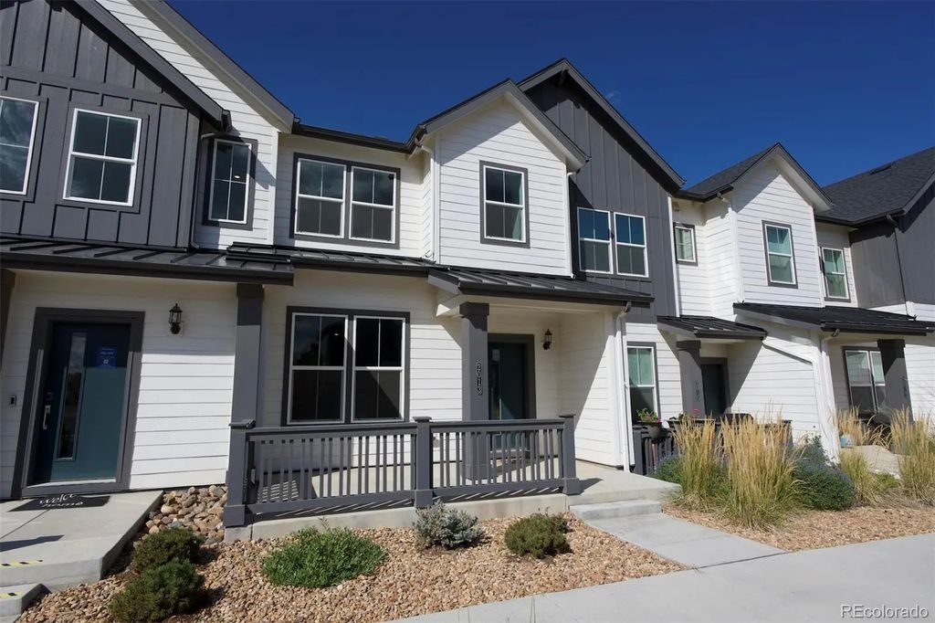 2013 S Gold Bug Way, Aurora