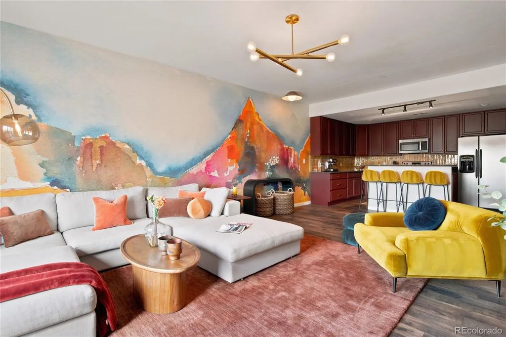 722 Washington Avenue 303, Golden