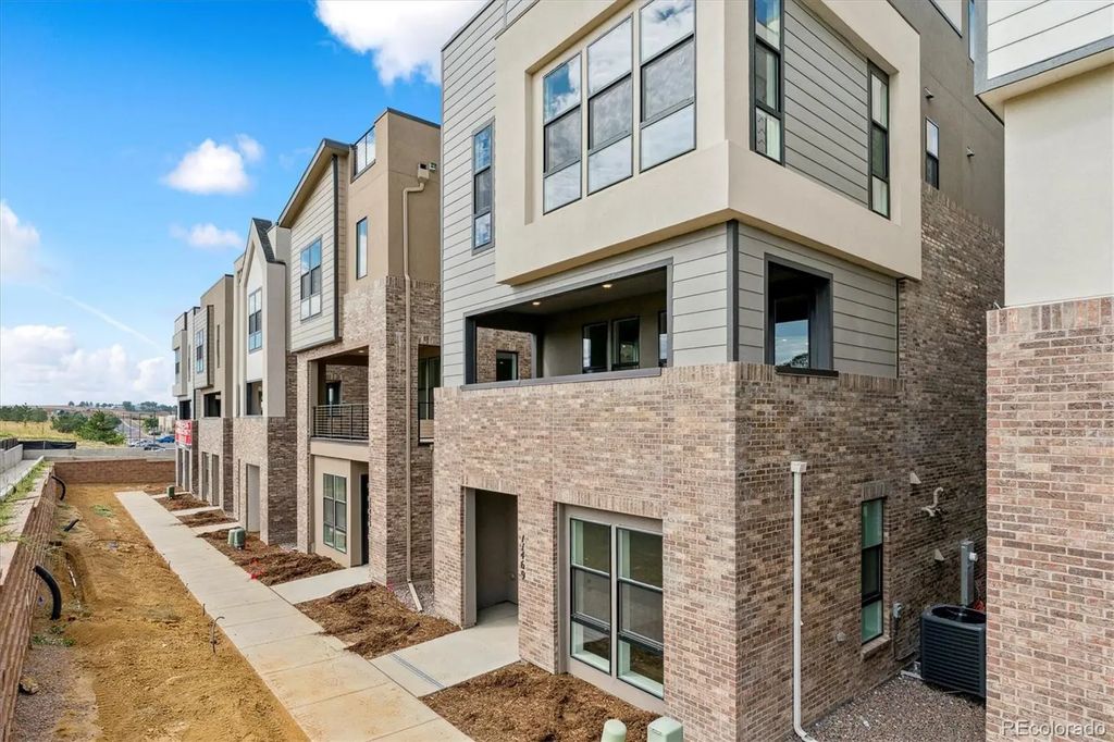 11469 E Briarwood Circle, Centennial