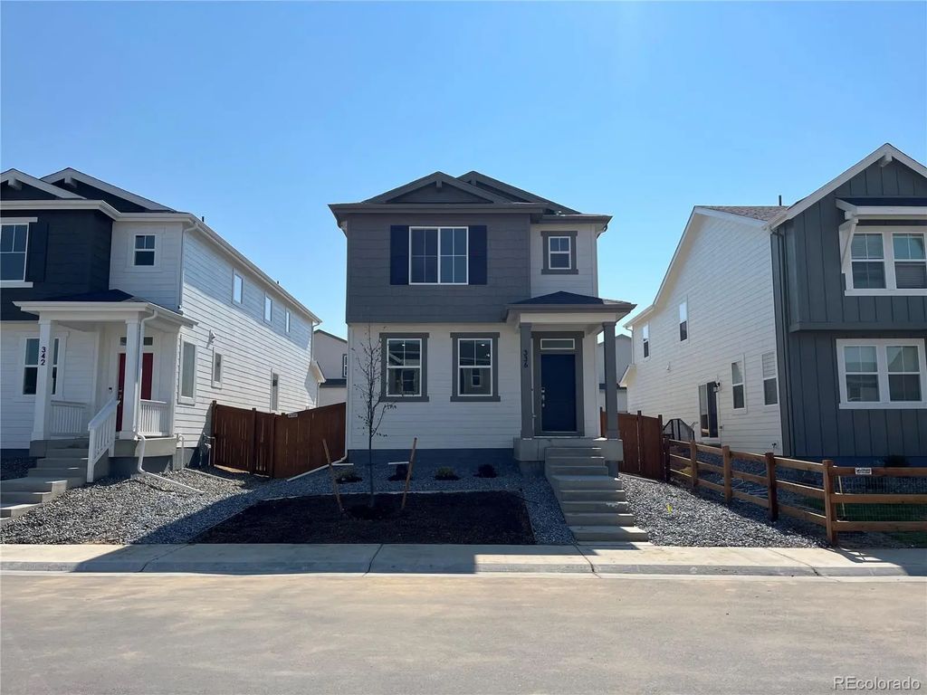 336 N Bersshine Court, Watkins
