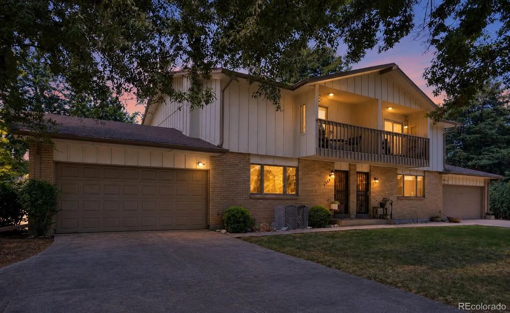7328 W 2nd Circle, Lakewood