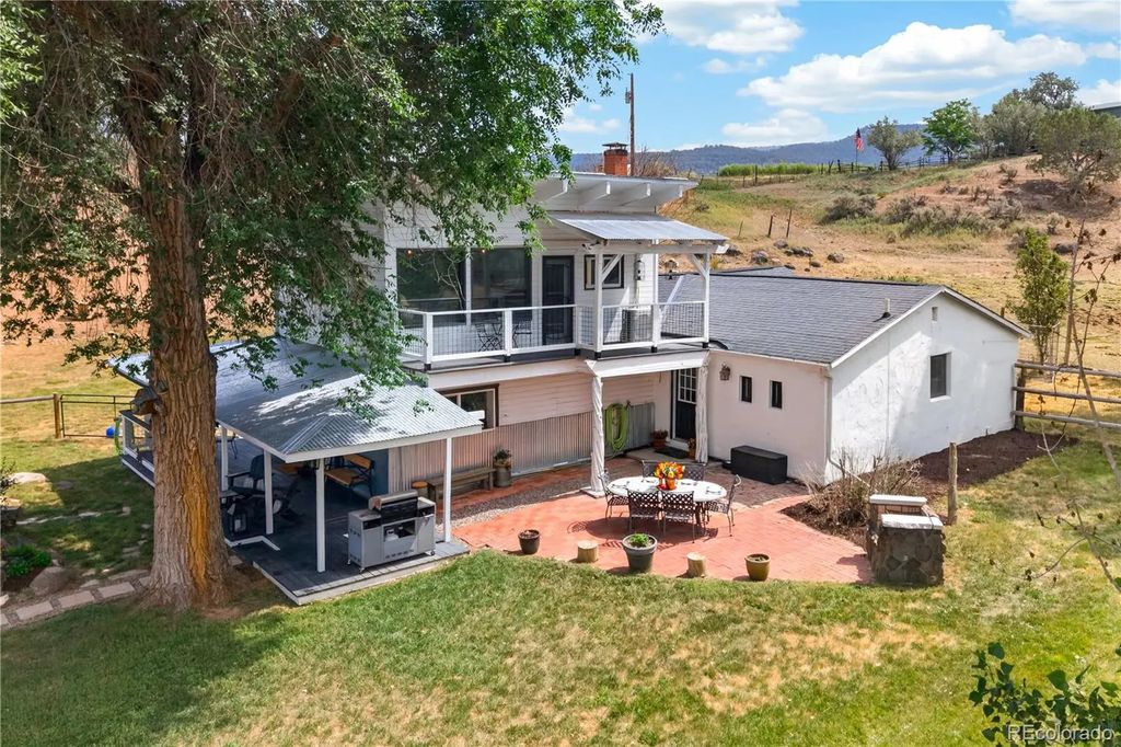 4664 County Road 311, New Castle
