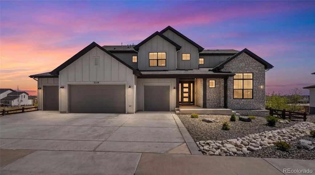 3238 Wingspan Point, Castle Rock