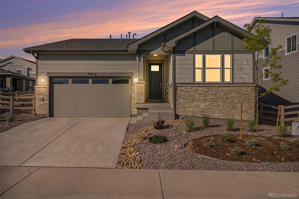 8169 Rockvale Drive, Littleton