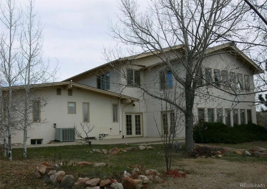 3800 Plateau Road, Longmont