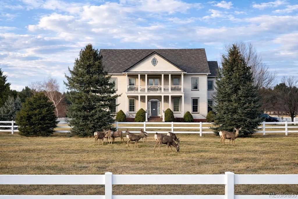 458 Grey Squirrel Way, Franktown