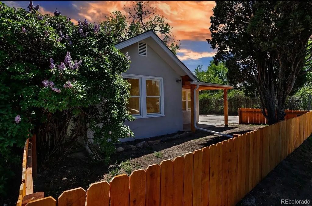 624 S Quitman Street, Denver