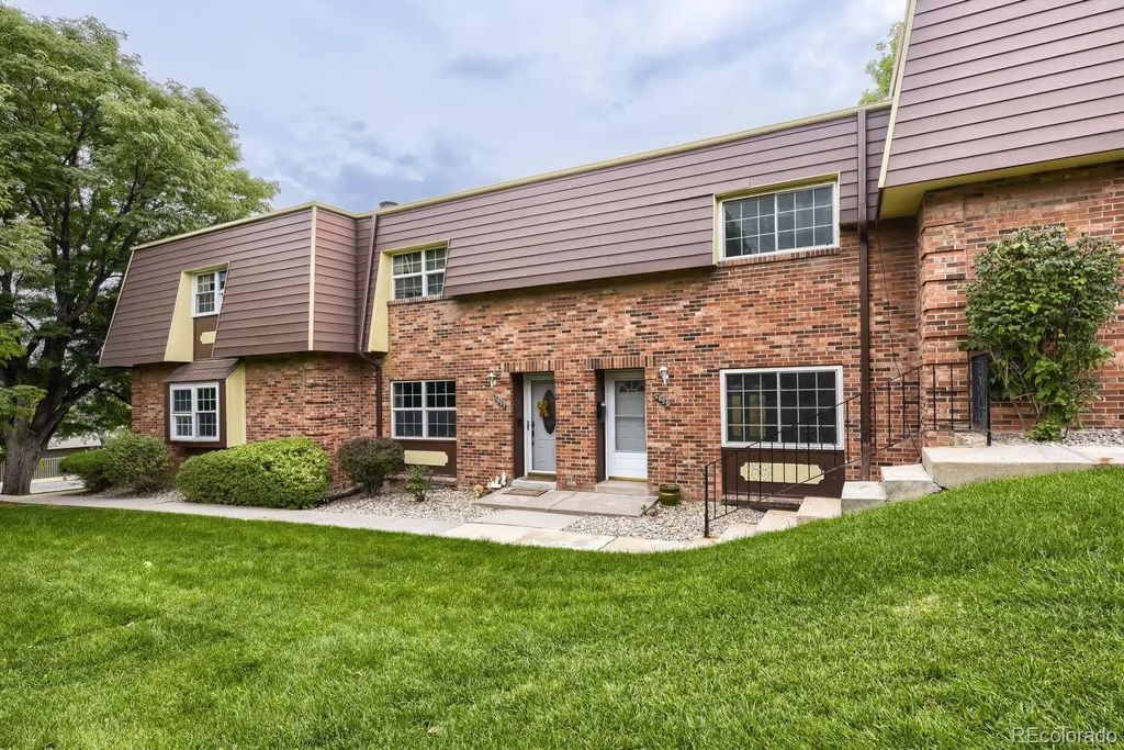 5855 S Lowell Boulevard, Littleton