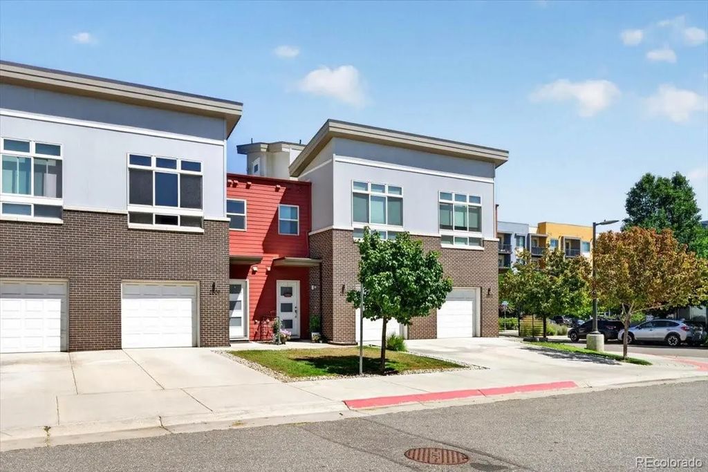 2809 W Parkside Place, Denver