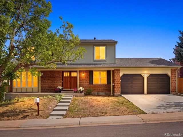 3740 S Walden Street, Aurora
