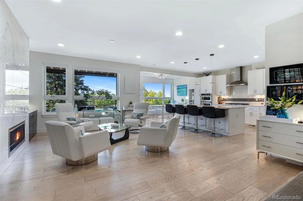 4683 W 50th Place, Denver