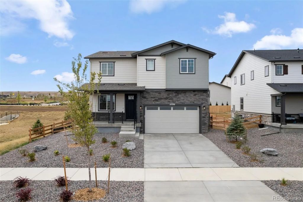 25320 E Pacific Avenue, Aurora