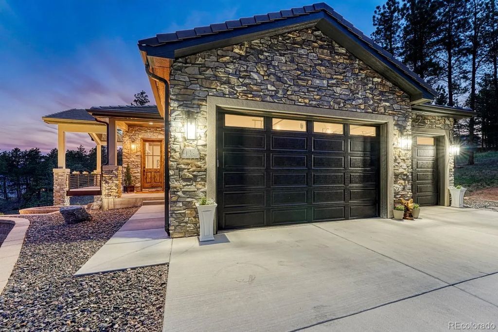 910 Spacious Skies Drive, Woodland Park