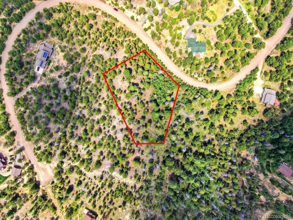 543 Crescent Lake Road, Golden