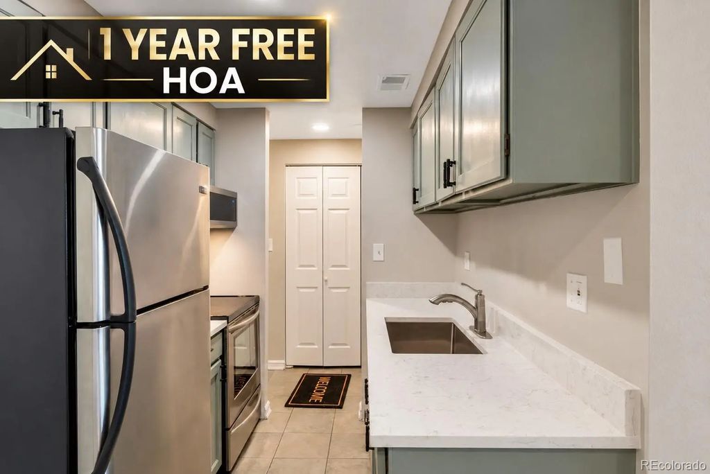130 E Highline Circle 103, Centennial