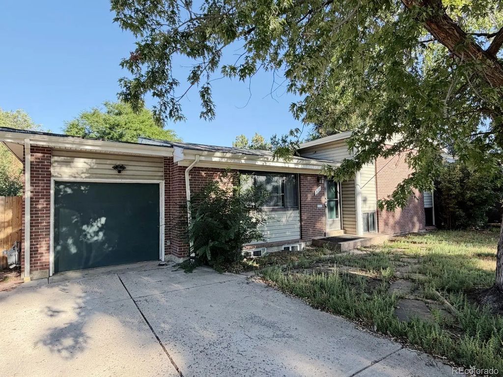 3111 Troy Street, Aurora