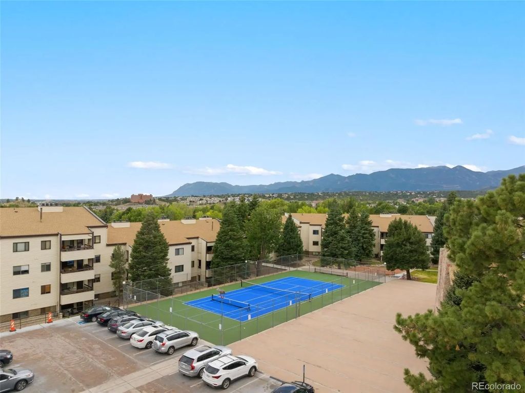 6530 Delmonico Drive, Colorado Springs