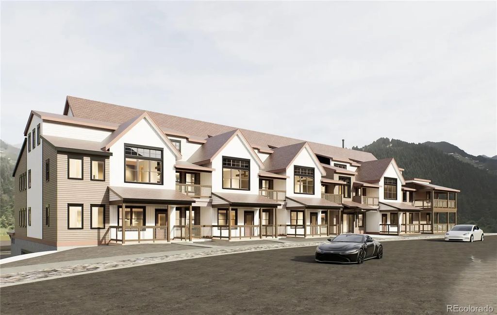 309 Grand Review Drive 305, Leadville