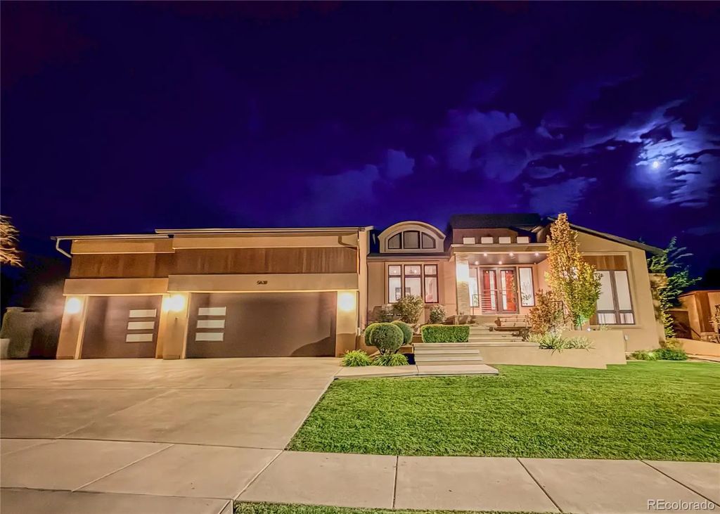 5638 Venezia Way, Pueblo