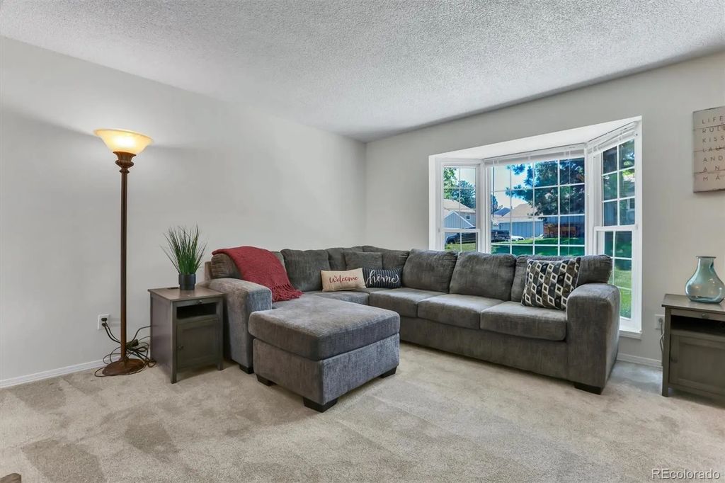 2433 E Fremont Court, Centennial